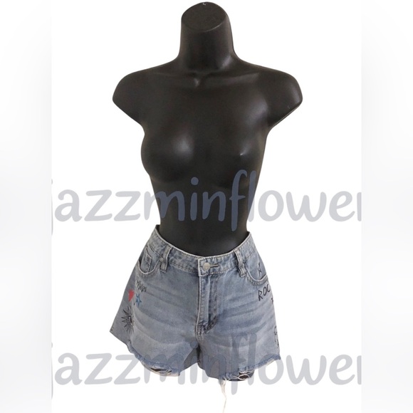 Playboy blue jeans shredded distressed hem bunny logo denim shorts size 11 new‎ - Picture 5 of 16